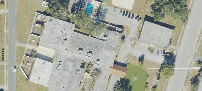 633 Umatilla Blvd