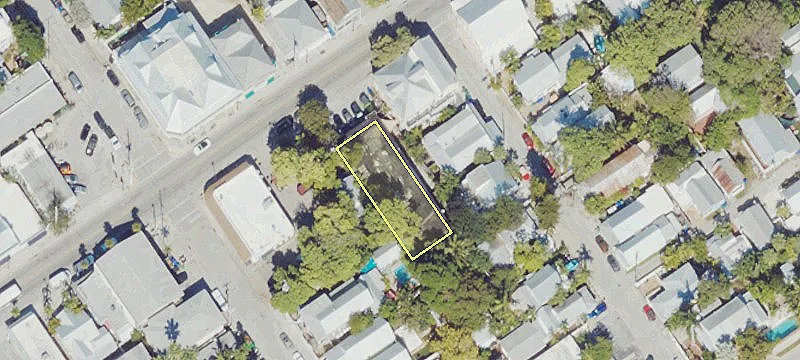 1010 Truman Ave