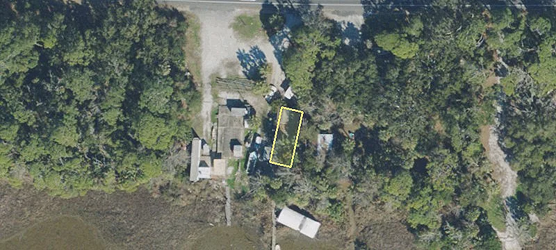 Apalachicola, FL 32320