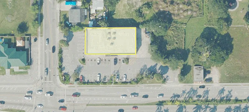 580 Palm Dr