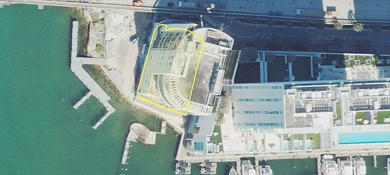 488 Sunny Isle Blvd