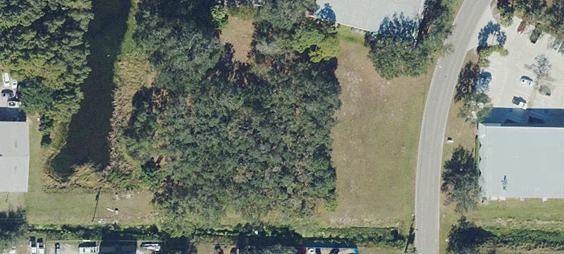 6420 Parkland Dr