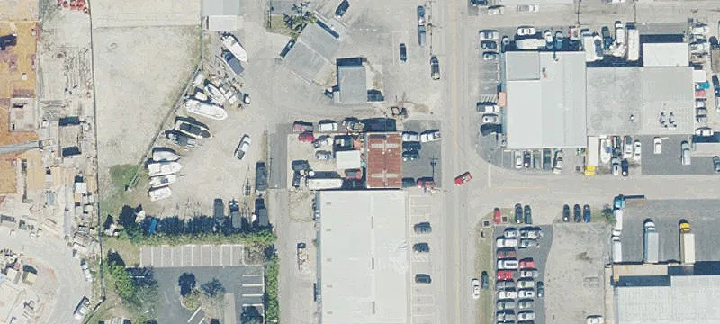 1700 Commercial Dr