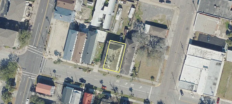 425 Church St
