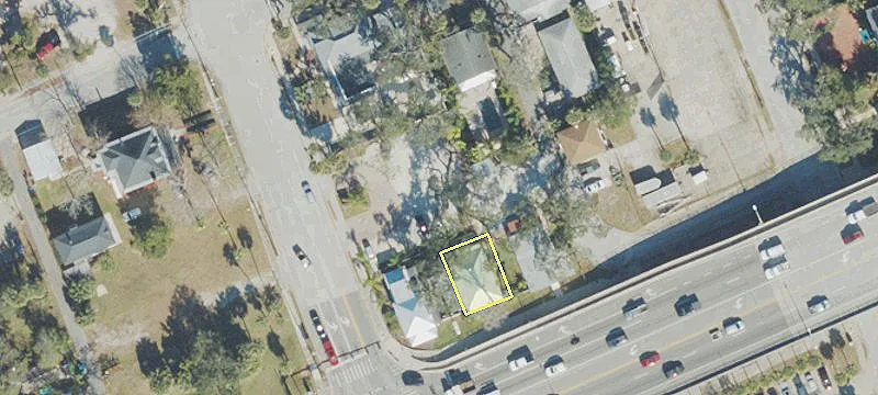 315 Live Oak St