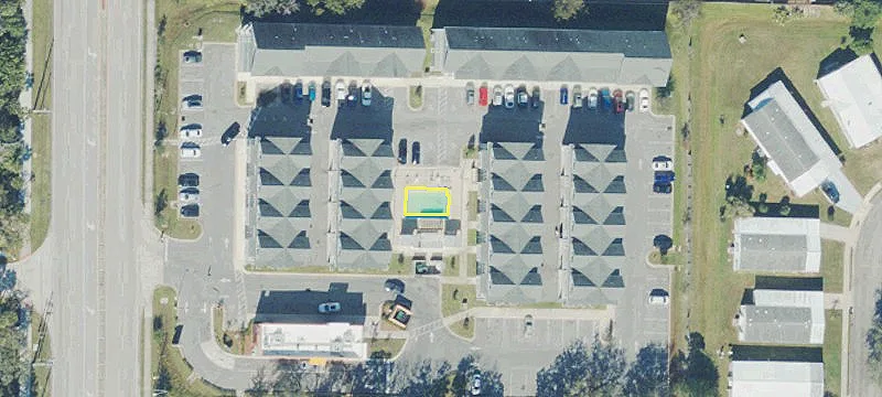 3241 Babcock St