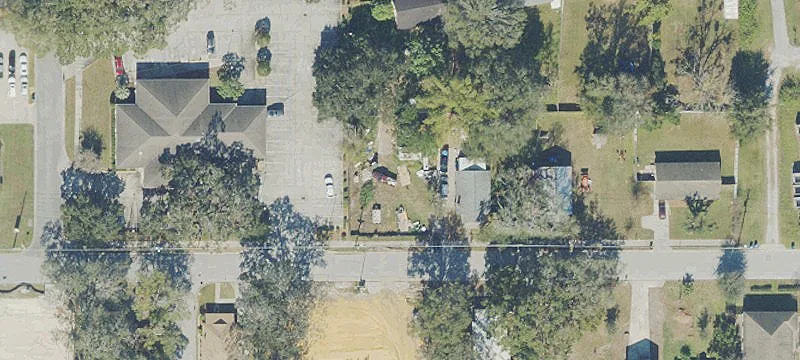 313 Bay St