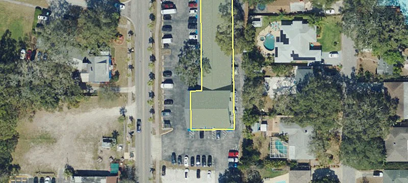 537 Douglas Ave