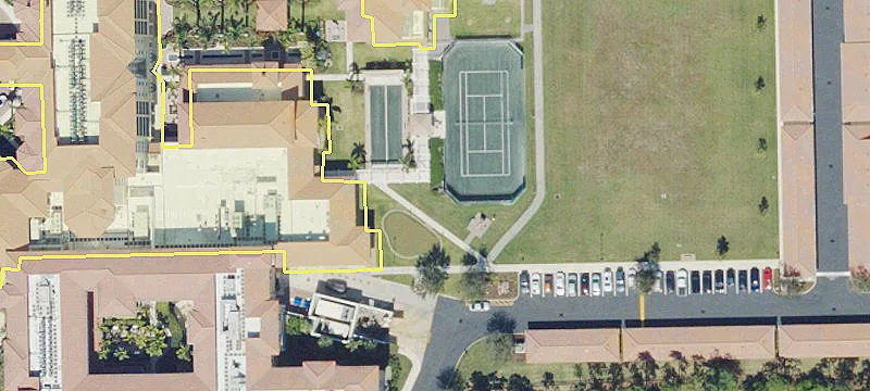 26455 Tamiami Trl