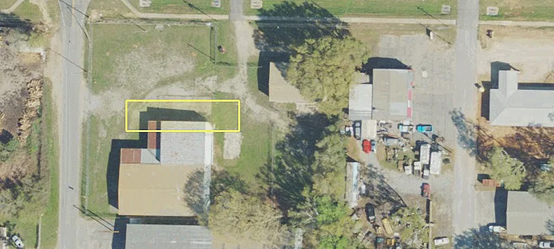 1811 9th Mile Rd