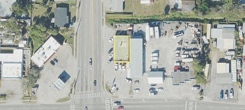 2024 Aurora Rd