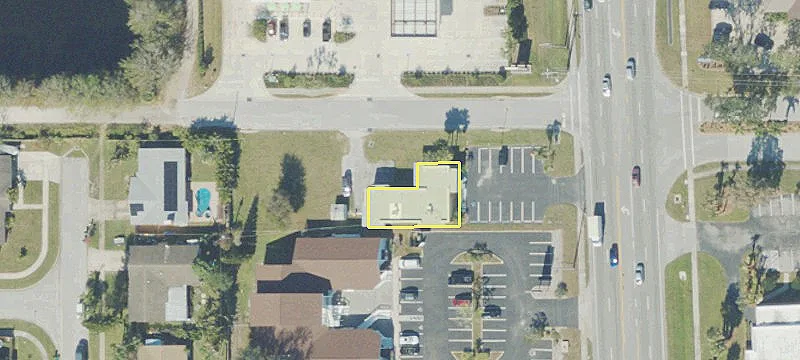 1375 Courtenay Pkwy