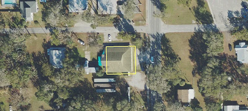 360 Lakeview Dr