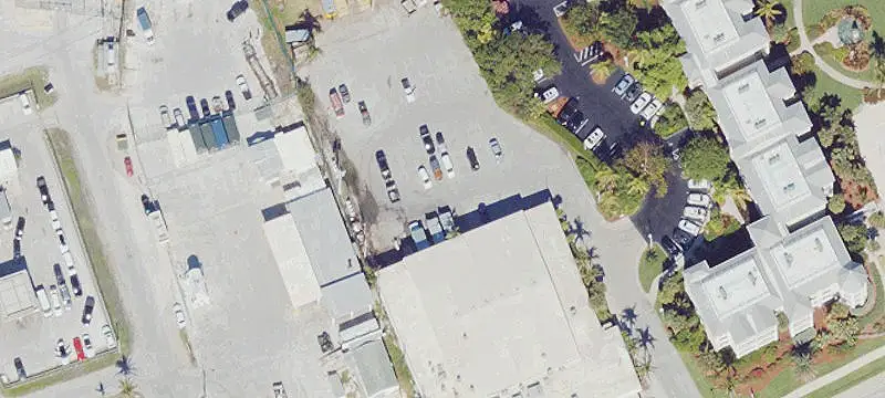 3591 Roosevelt Blvd