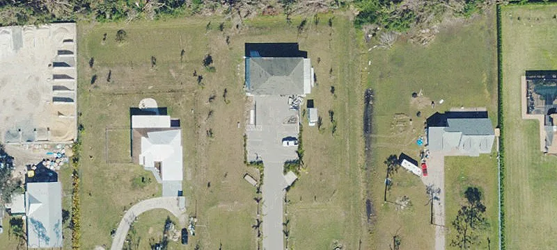 1901 Wade Dr