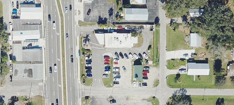 106 Tamiami Trl