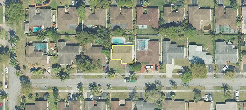 7801 45th Ct