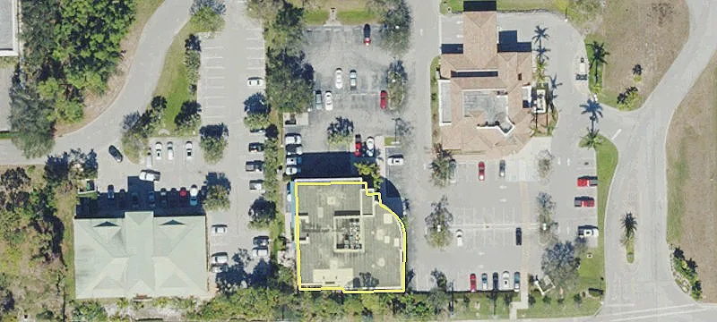 9420 Bonita Bch SE Rd
