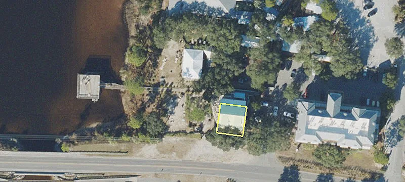 5221 County Hwy 30a