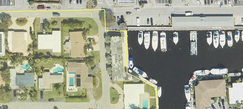 4322 Tradewinds Ave, Unit 4330