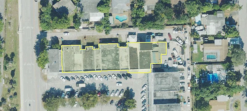 7173-7175 Pembroke Rd
