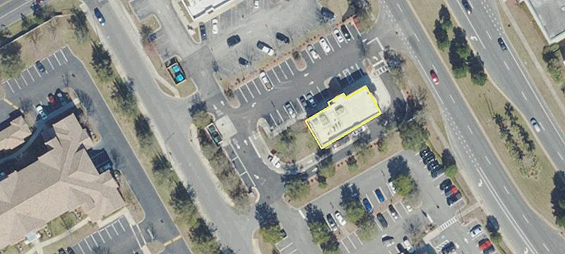 600 Airport Ctr Dr