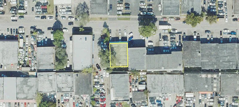 5726 Funston St