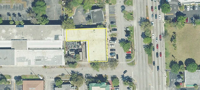 381 State Rd 7th 7