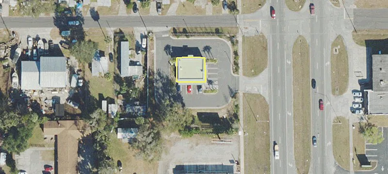 1104 Woodland Blvd
