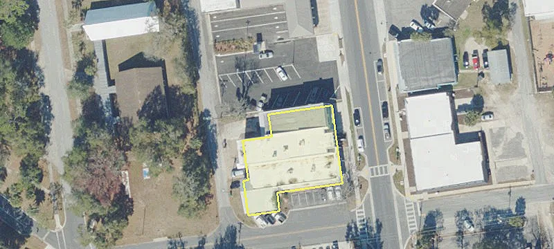 260 Lawrence Blvd