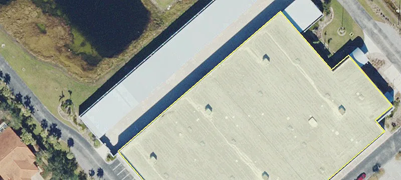 3811 Tamiami Trl