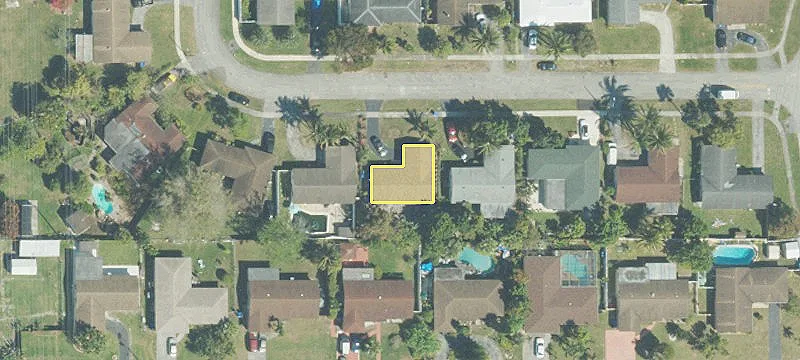 6808 Merion Pl