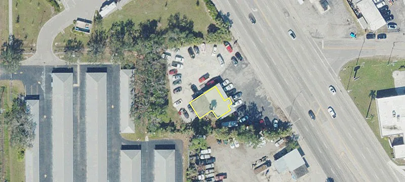 1295 Tamiami Trl