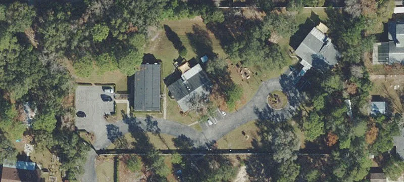 8213 Cessna Dr