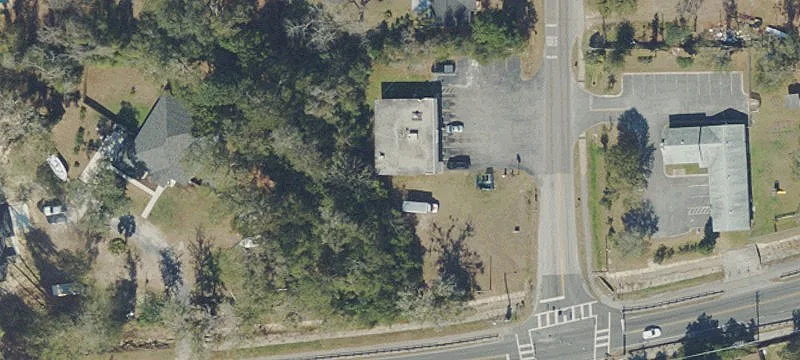 102 Suzanne Ave