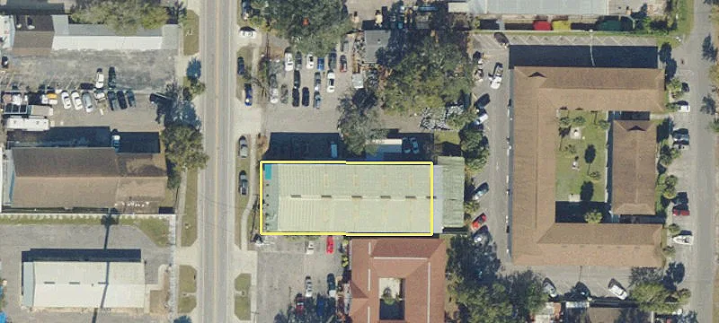 4715 Grady Ave