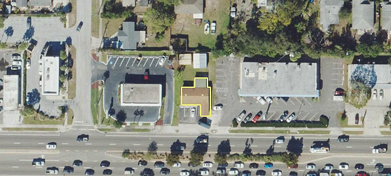 5206 Manatee W Ave