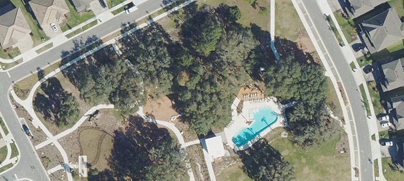 4041 Ault Ave