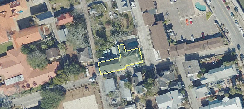 38 Marine St