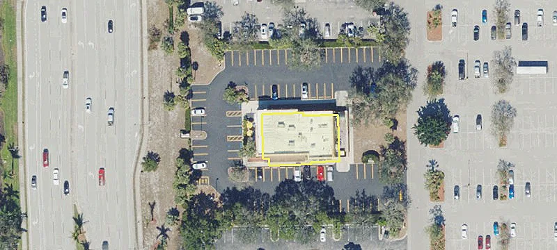 26801 Tamiami Trl