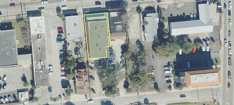 135 King St