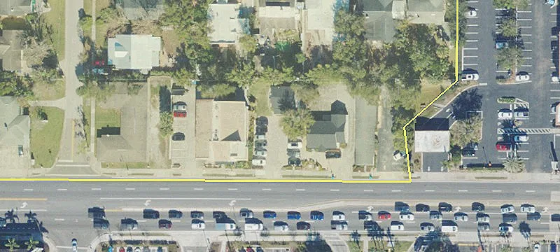 1303 Fairbanks Ave