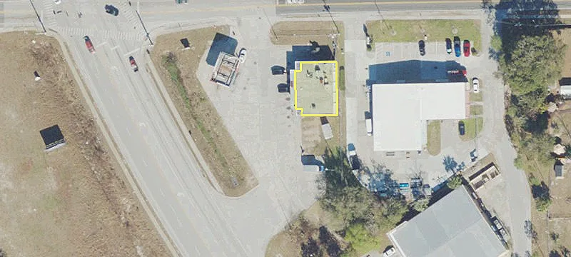 905 State Rd 15a