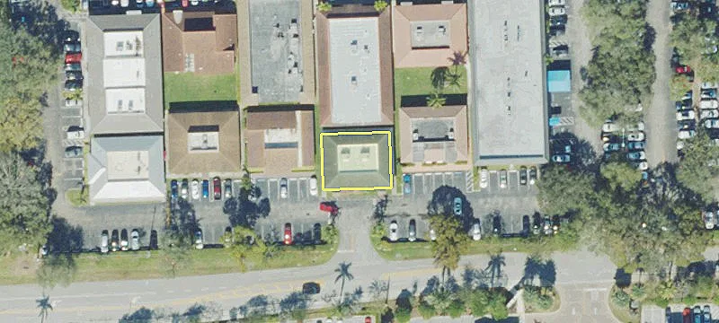 2249 University Dr