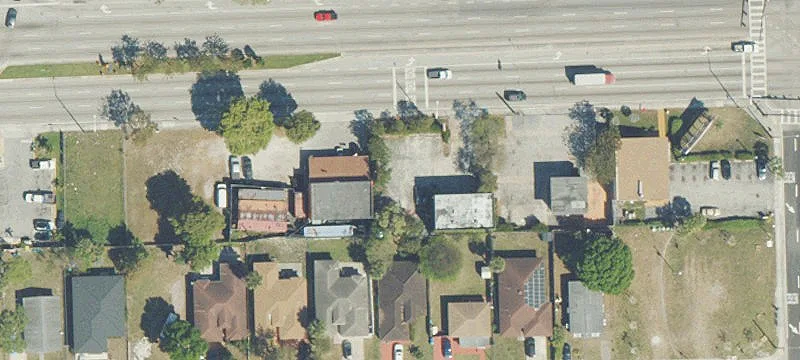 2714 Sunrise Blvd