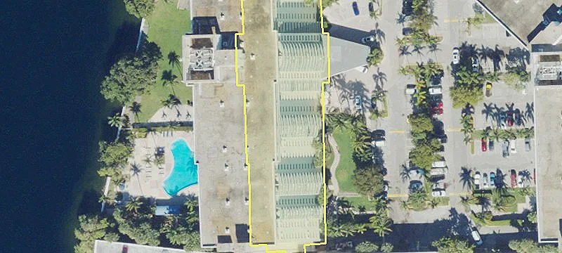 19390 Collins Ave, Unit CU-4