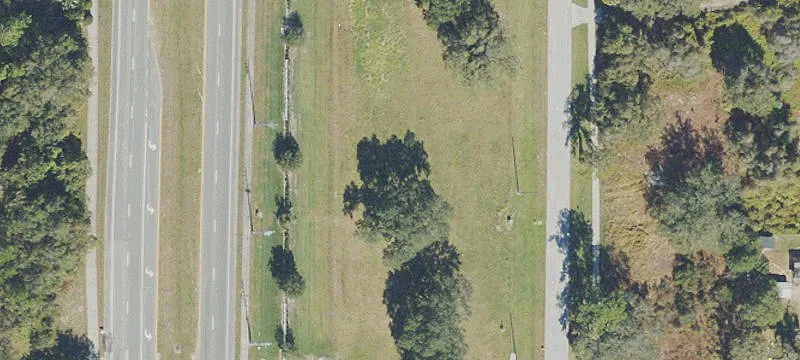 Underwood Ave