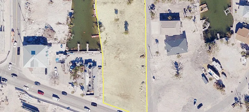 1207 Estero Blvd