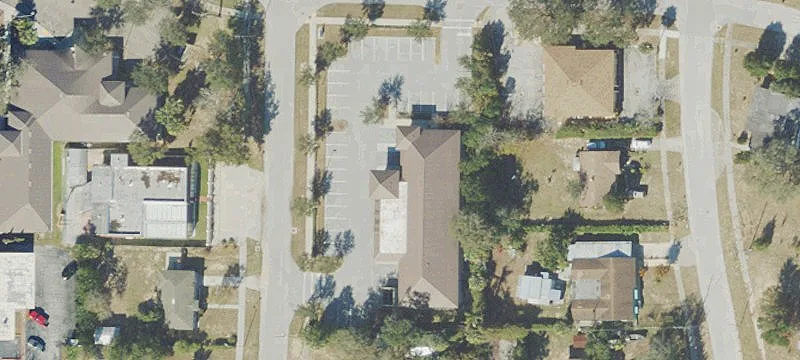 421 Linden Ln