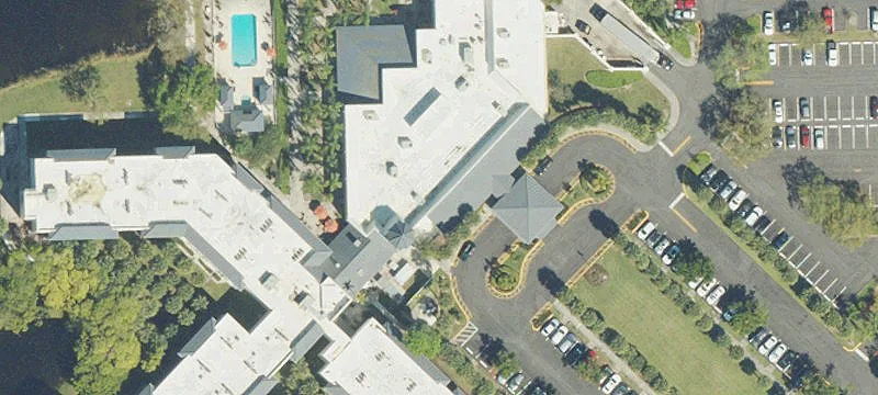 2855 Commercial Blvd